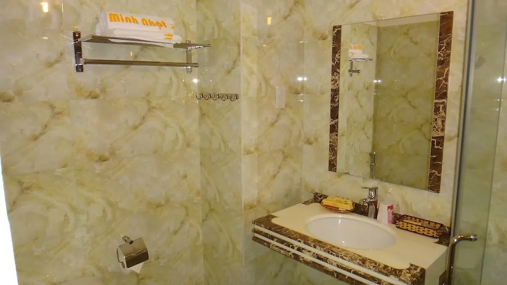 **  Minh Nhat Hotel Nha Trang Vietnam