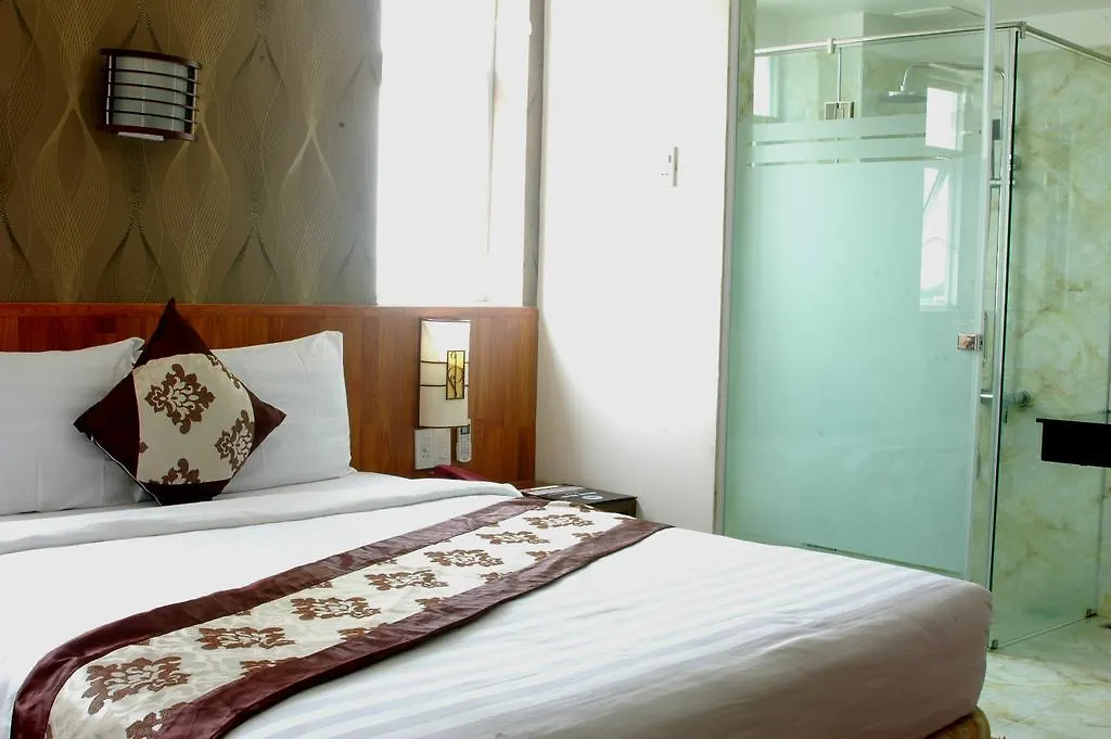 Minh Nhat Hotel Nha Trang